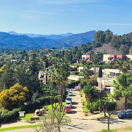 Gorgeous 2 Bedrooms Duplex In Natural Reserve park!