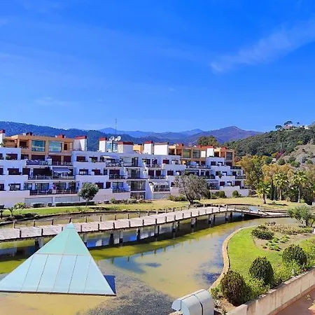 Gorgeous 2 Bedrooms Duplex In Natural Reserve park! *