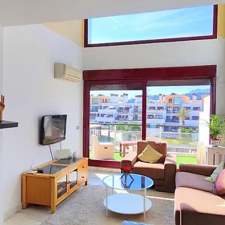 Gorgeous 2 Bedrooms Duplex In Natural Reserve park! Εστεπόνα